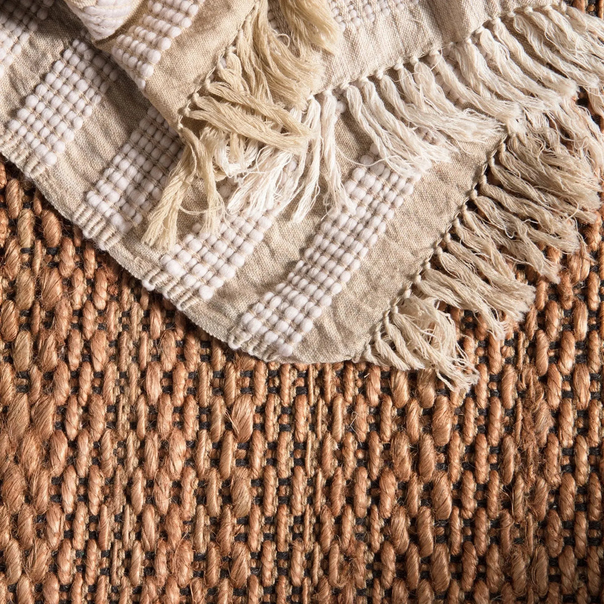 Mosaic Mos01 Saanvi Tan/Black Rug