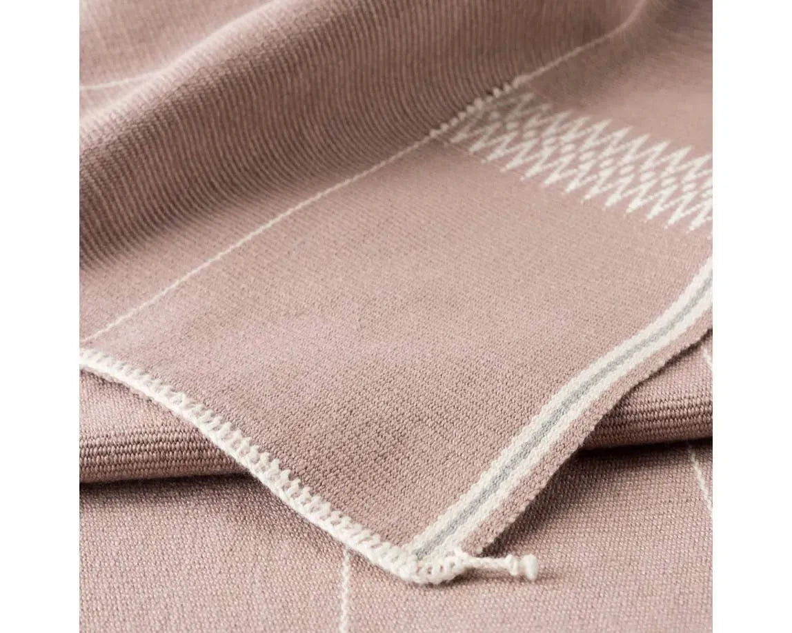 Nagaland Throw NGD03 Mauve/Cream Throw Blanket