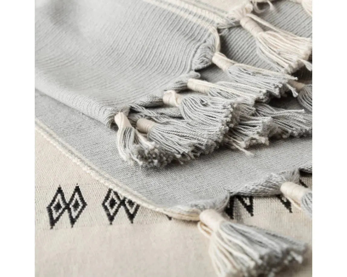 Nagaland Throw NGD05 Cream/Grey Throw Blanket
