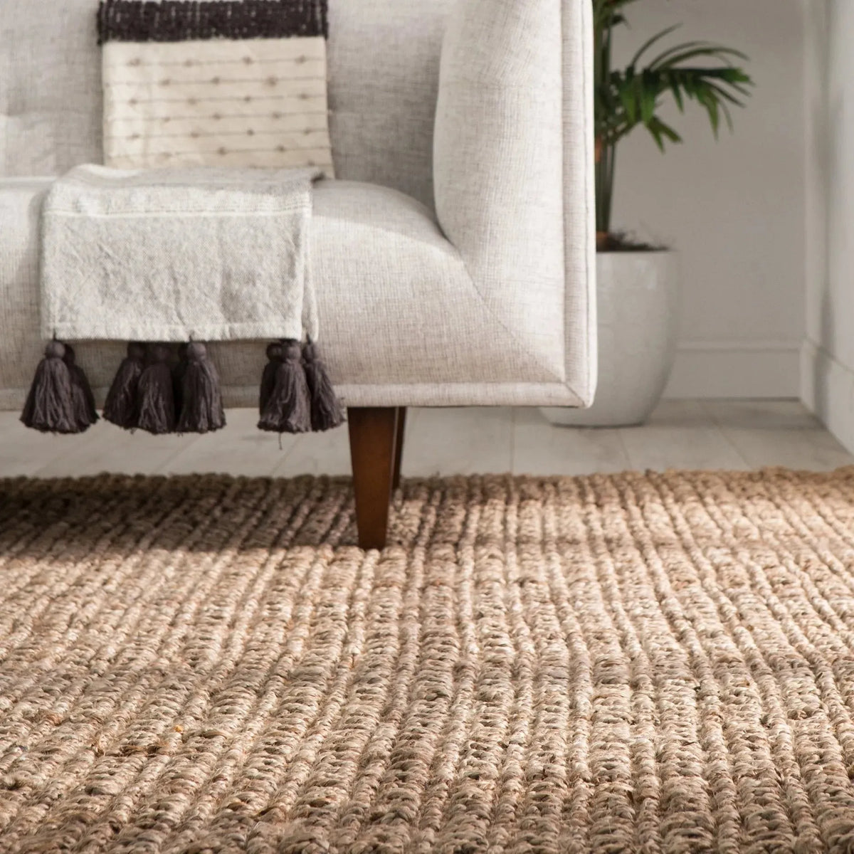 Naturals Lucia Nal03 Achelle Taupe Rug