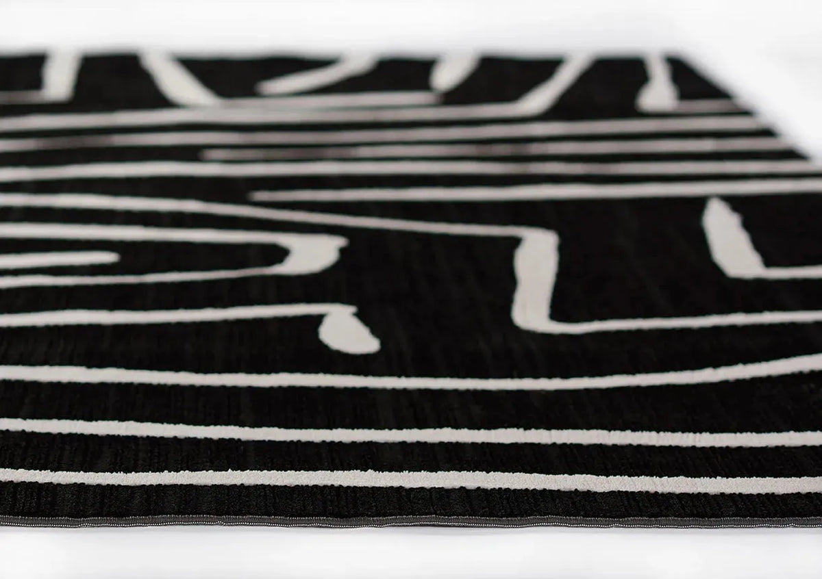 Noho NO-4 Black Rug