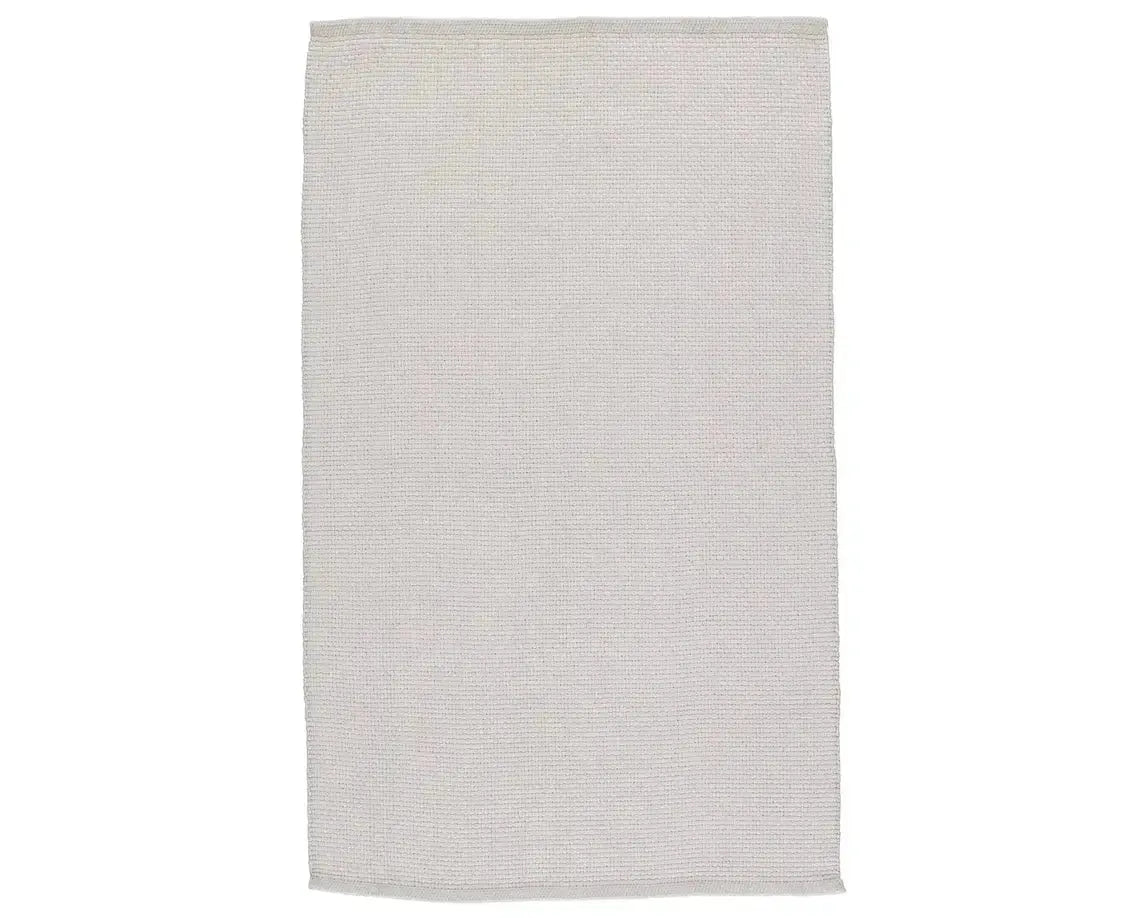 North Shore NRS02 Light Grey Rug