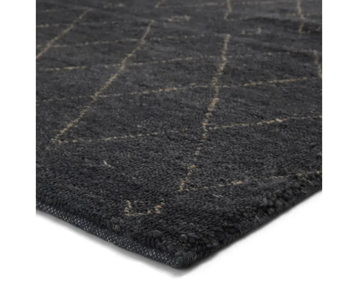 Nostalgia NS03 Casablanca Gray / White Rug