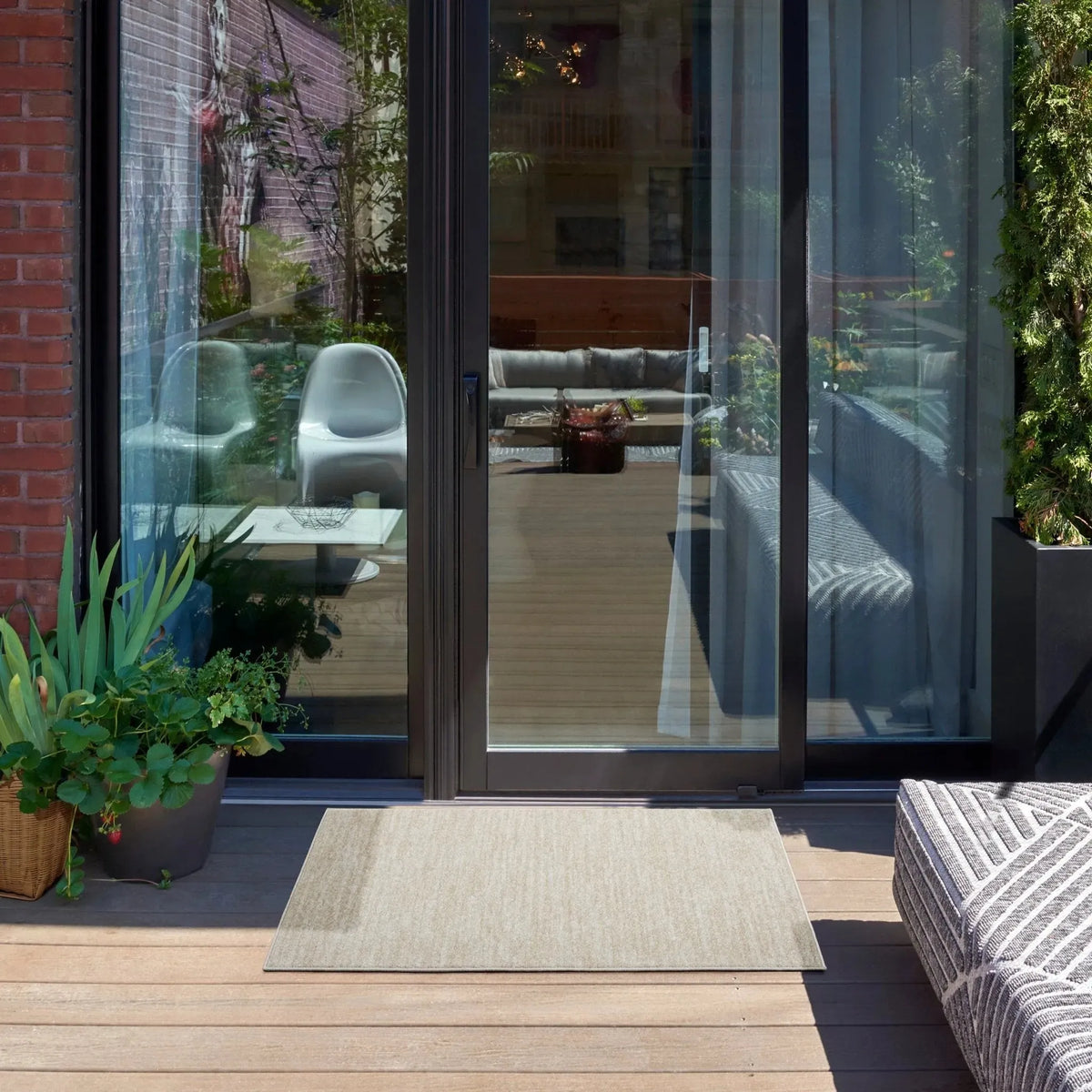 Nourison Essentials Nre01 Ivory Beige Rug