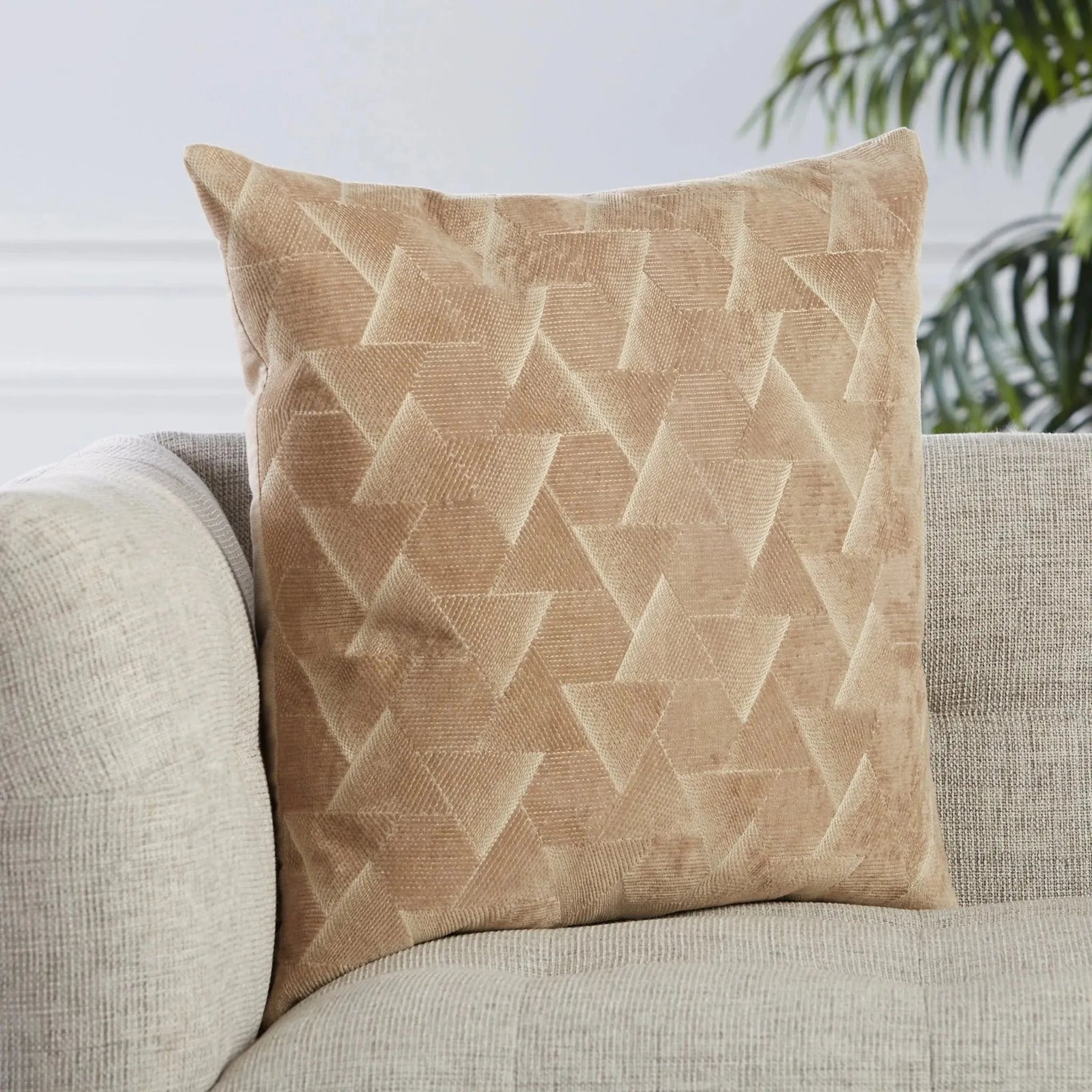 Nouveau Nou06 Jacques Beige/Silver Pillow