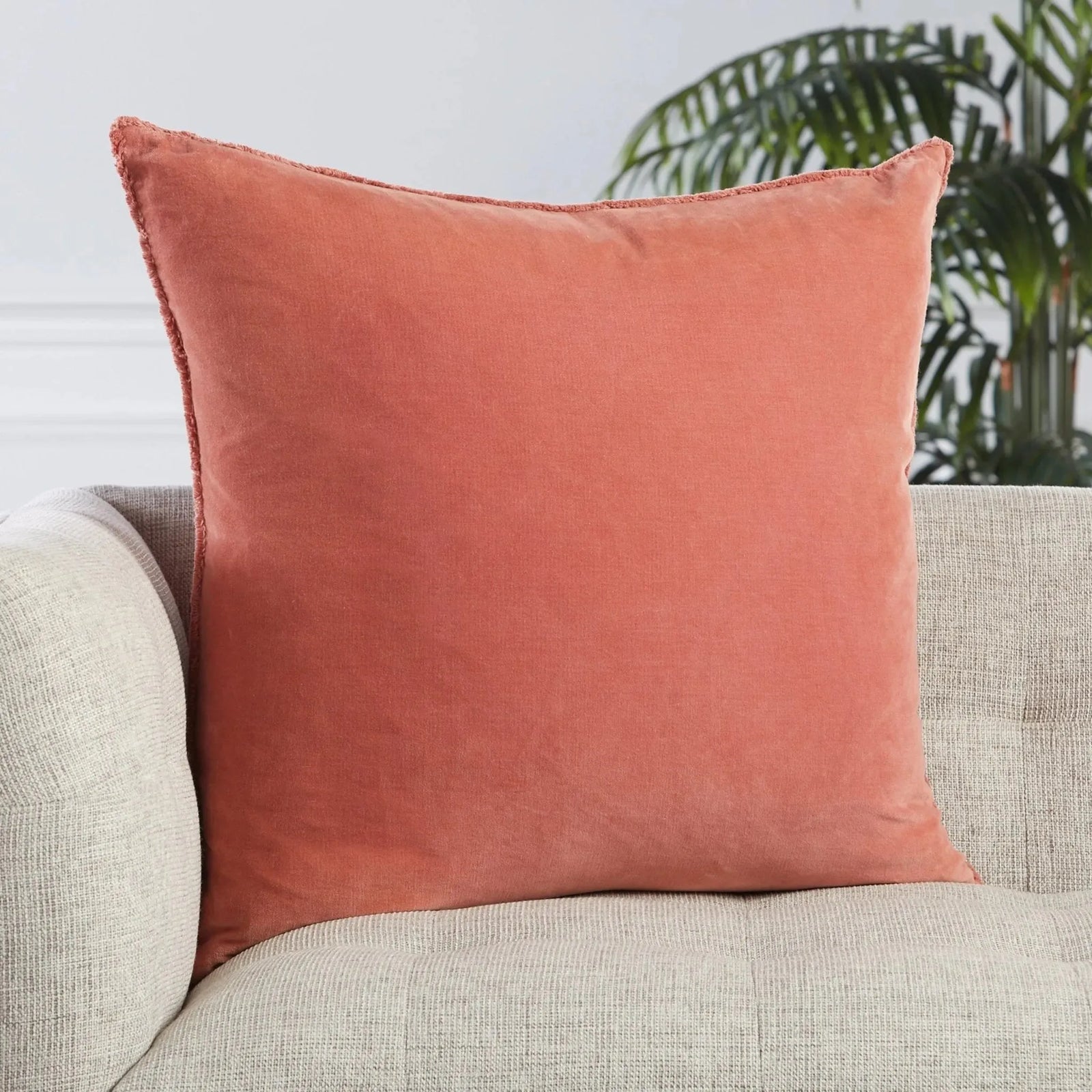 Nouveau Nou19 Sunbury Pink Pillow
