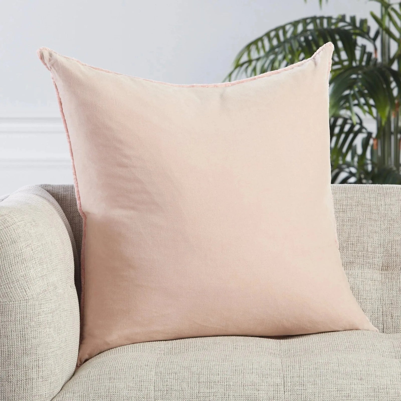 Nouveau Nou21 Sunbury Blush Pillow