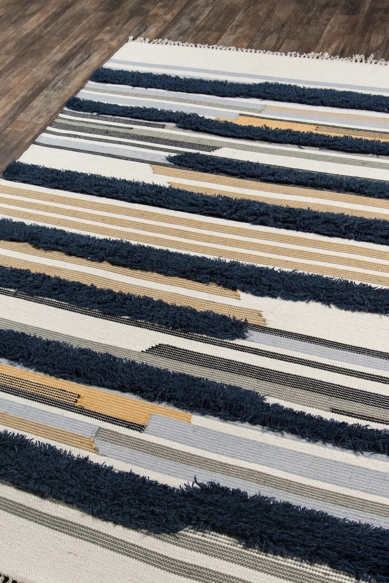 Novogratz Indio IND-6 Navy Rug