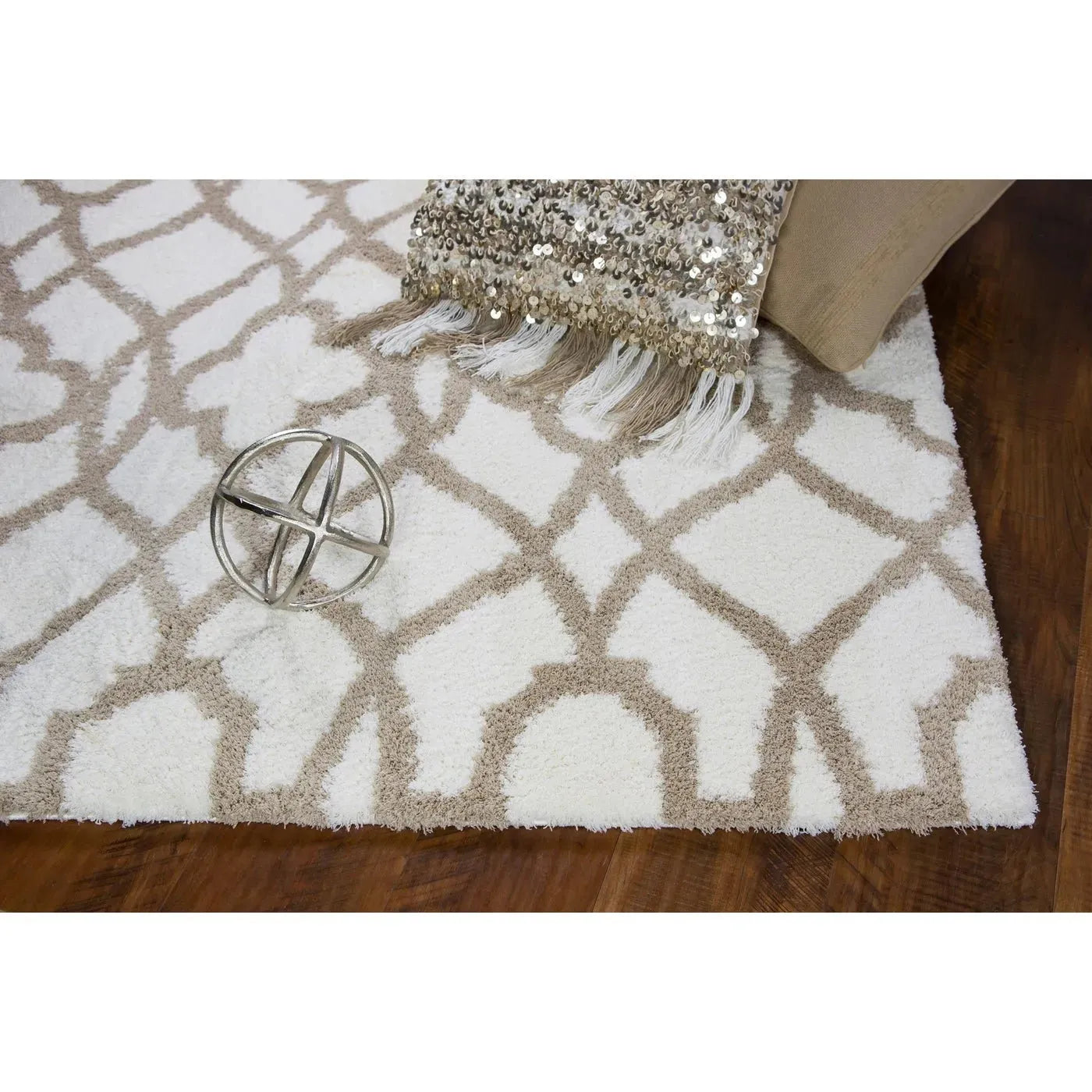 Oasis 1652 Ironwork Ivory/Beige Rug