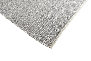 Pearl Kilims 82040 Maried Grey Rug