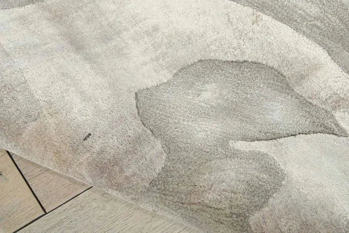 Prismatic PRS05 Silver Cloud Rug