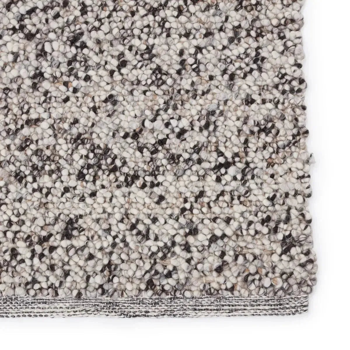 Quiet Time QTM05 Ivory/Brown Rug