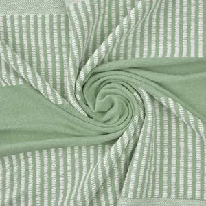 Radial 80279PGW Pastel Green/White Throw White