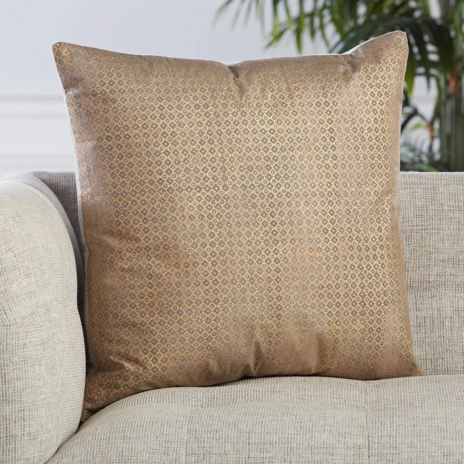 Revolve Rov05 Bayram Gold/Light Gray Pillow