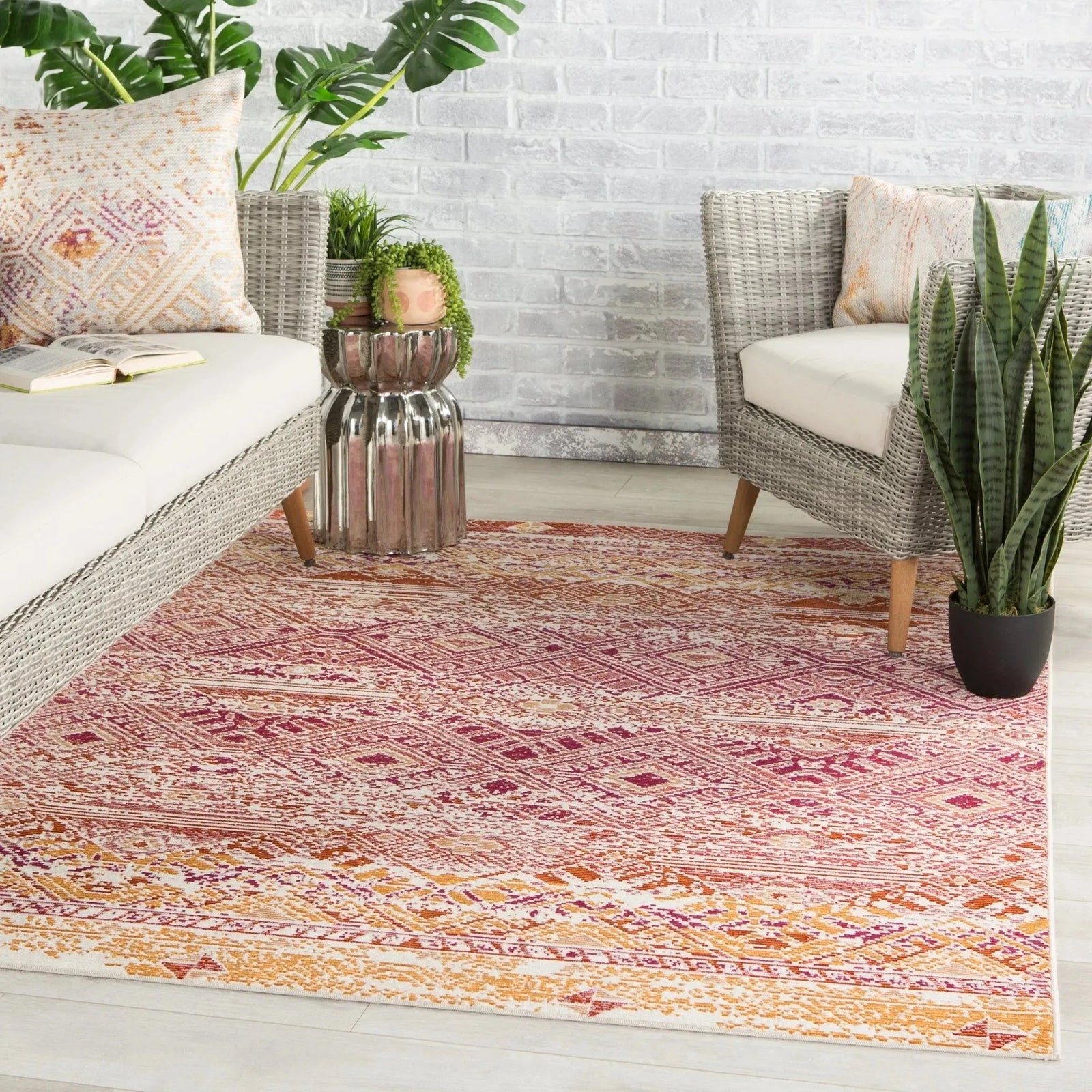 Rhythmik By Nikki Chu By Nikki Chu Rhn05 Sax Pink/Orange Rug