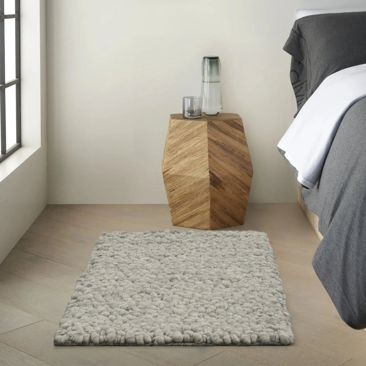 Riverstone By Calvin Klein Ck940 Grey Ivory Rug