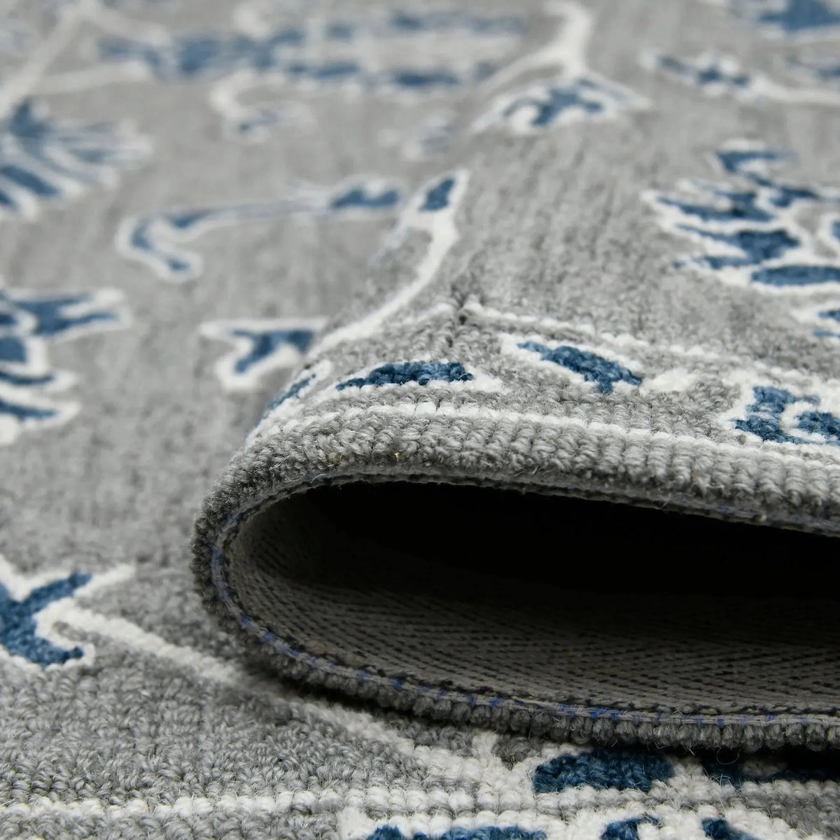 Romania ROM-1 Grey Rug