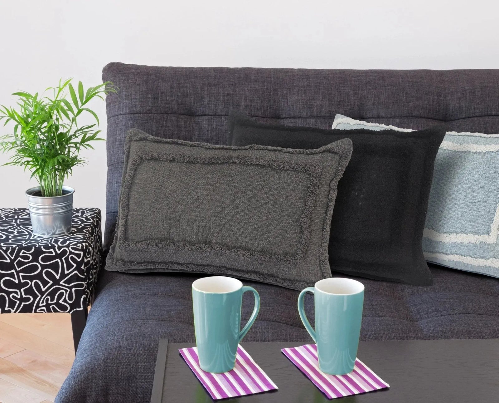 Rory Lr07689 Dark Gray Pillow