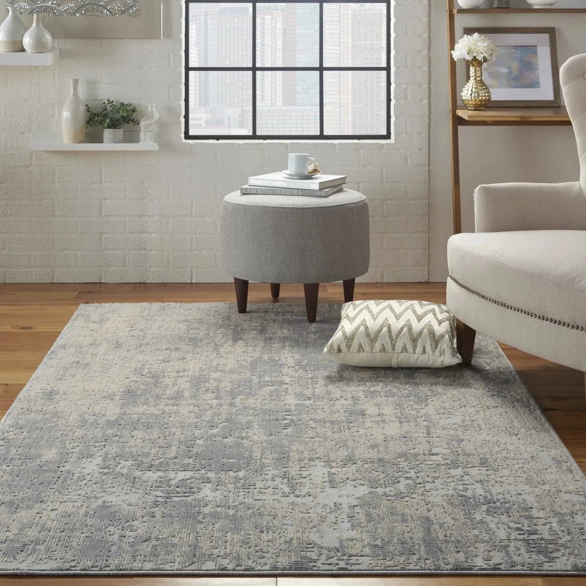 Rustic Textures RUS01 Ivory/Silver Rug