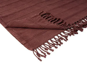 Silas 80314BUR Burgundy Throw Blanket