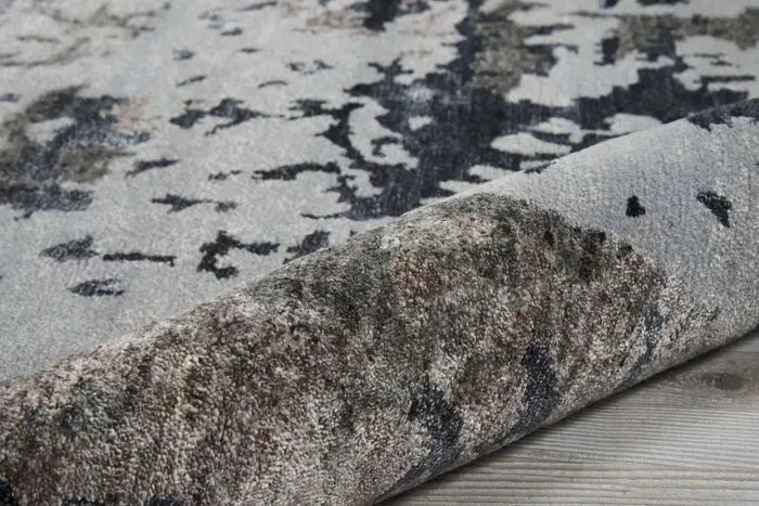 Silk Shadows SHA16 Silver Grey Rug