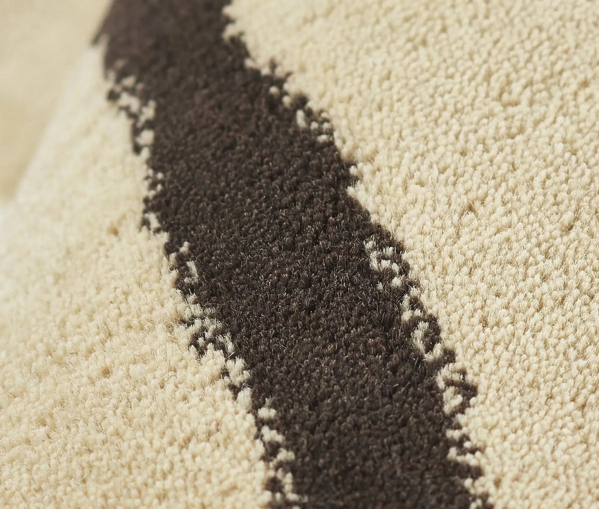 Simba Sim-4 Ivory Rug