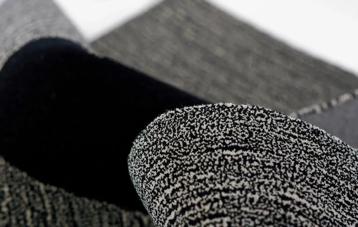 Simba SIM-9 Black Rug