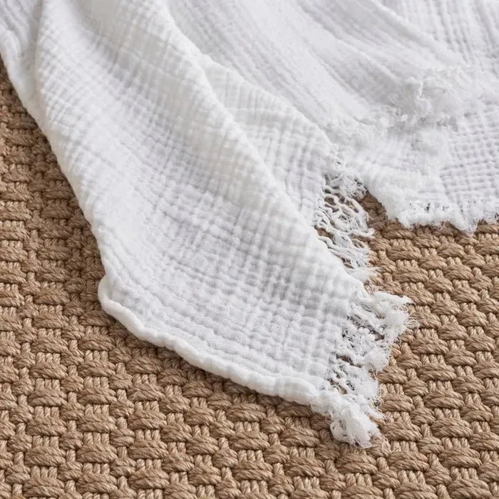 Sofia TH104 White Throw Blanket