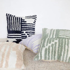 Stacy Garcia 08439LIC Lilac Pillow