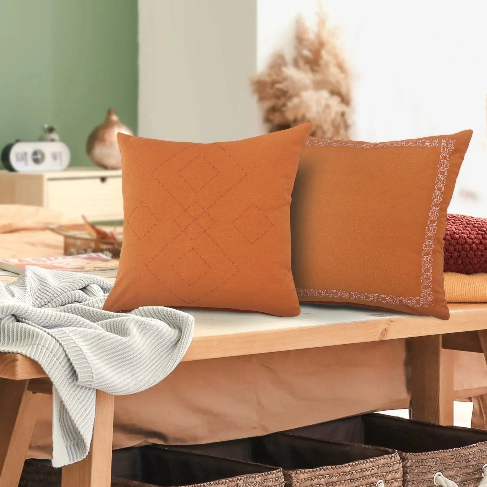 Sundaze Lr07668 Orange Pillow