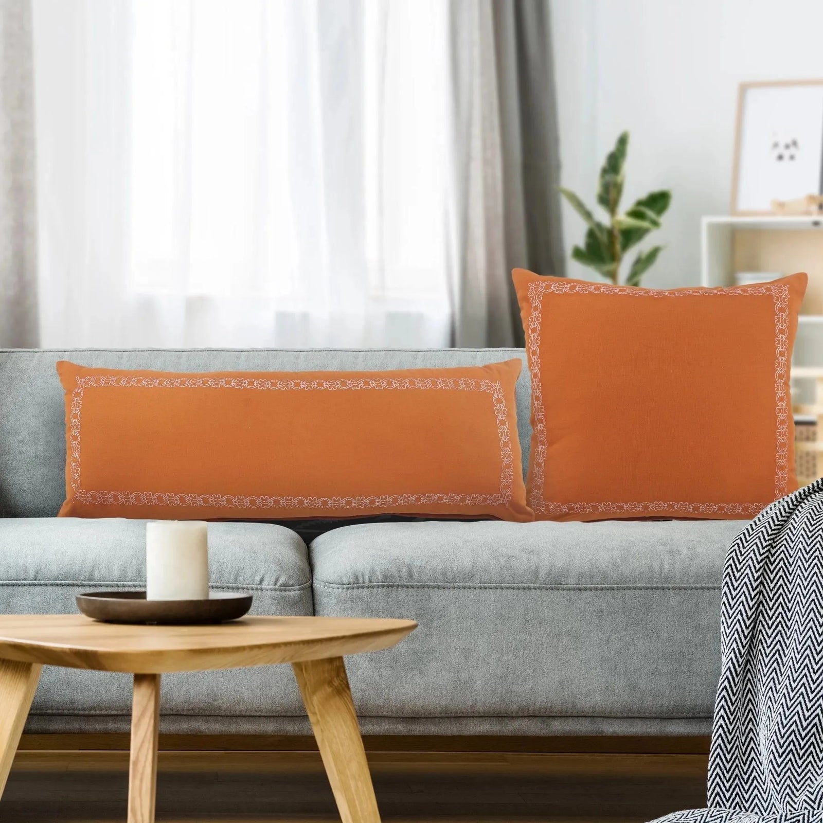 Sundaze Lr07672 Cinnamon Pillow