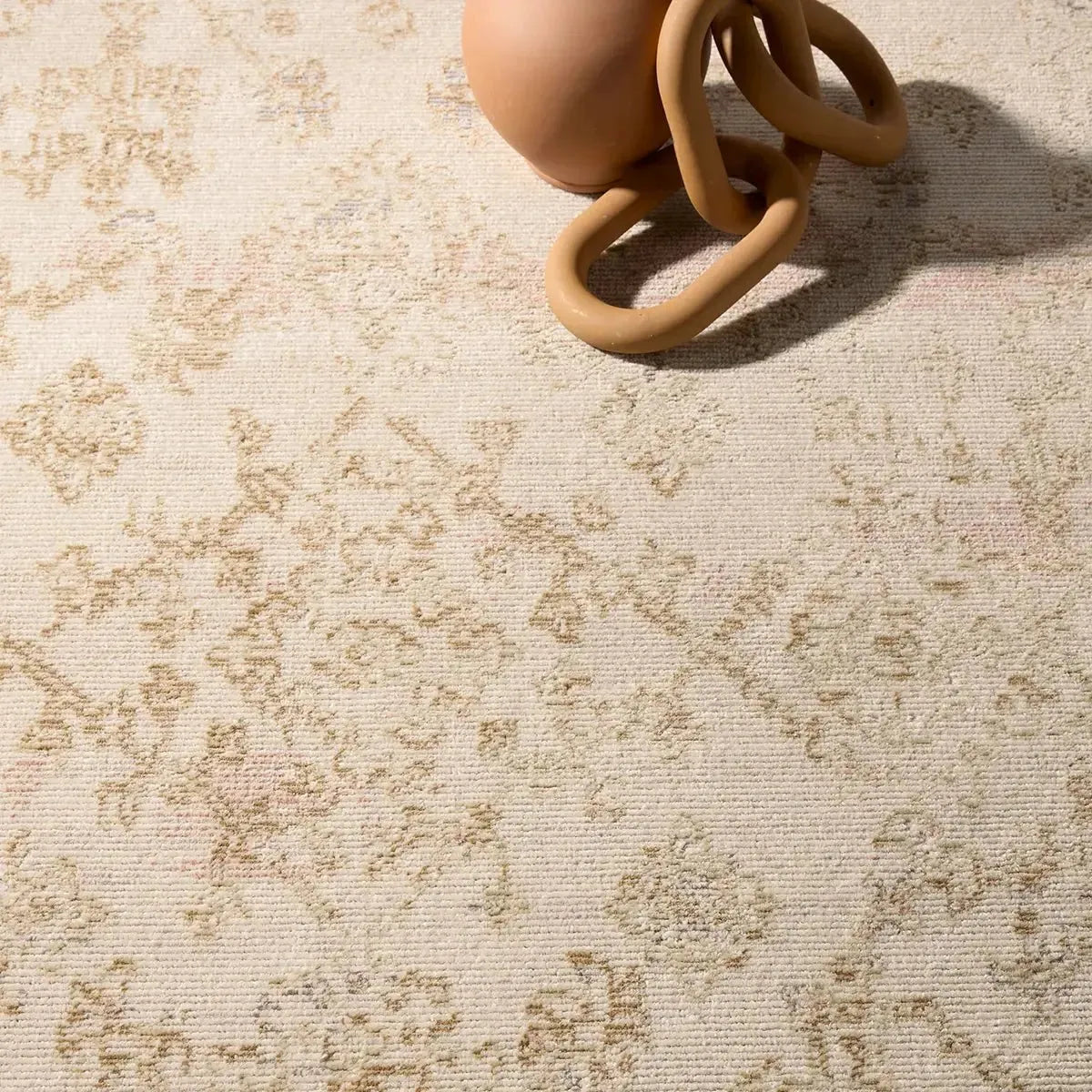 Swoon SWO23 Gold/Ivory Rug