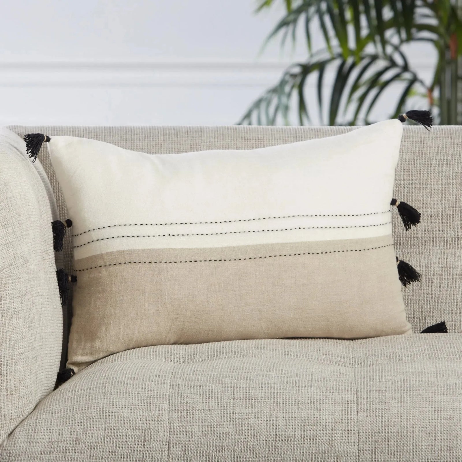 Taiga Tga01 Yamanik White/Beige Pillow