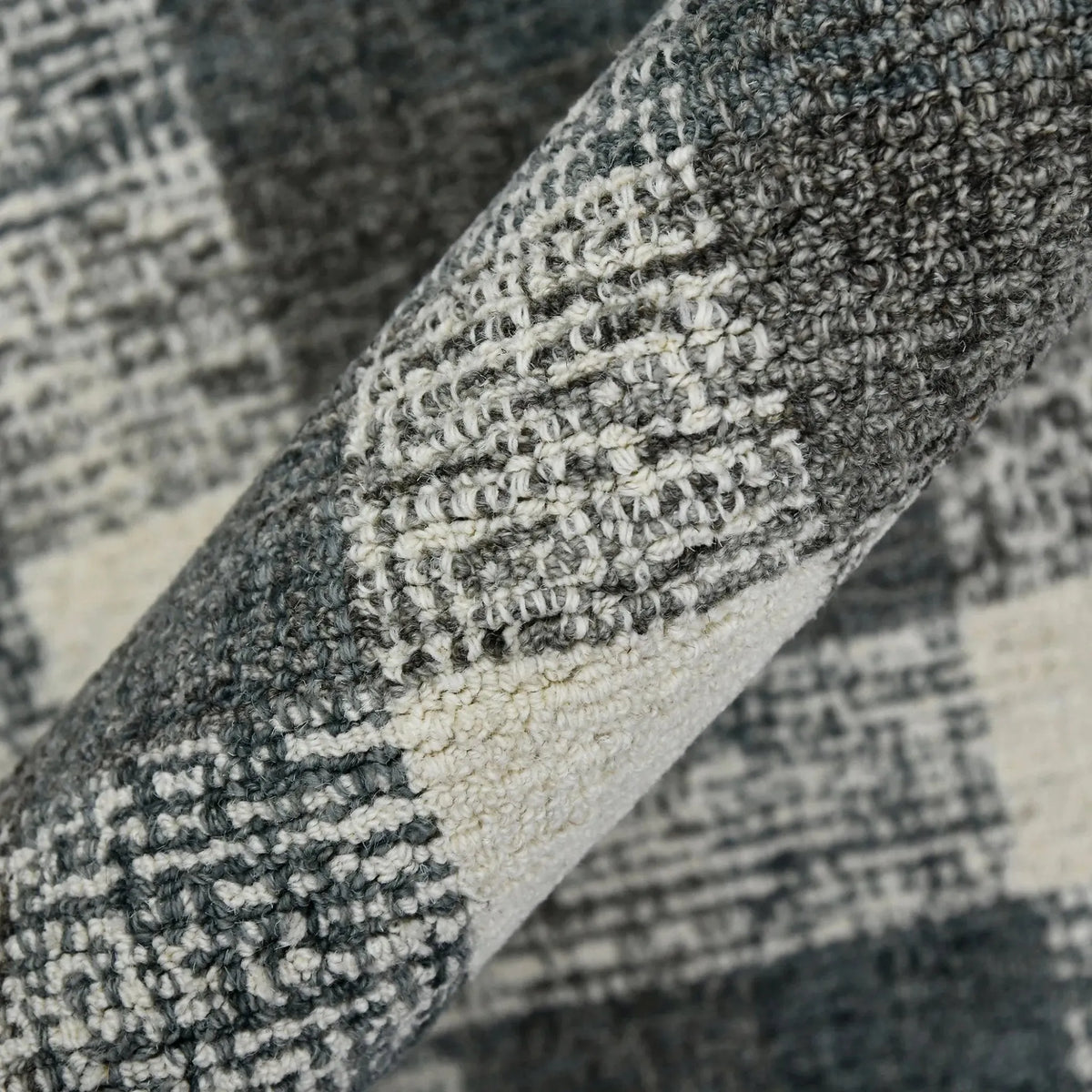 Tartan TRA-8 Dark Grey Rug