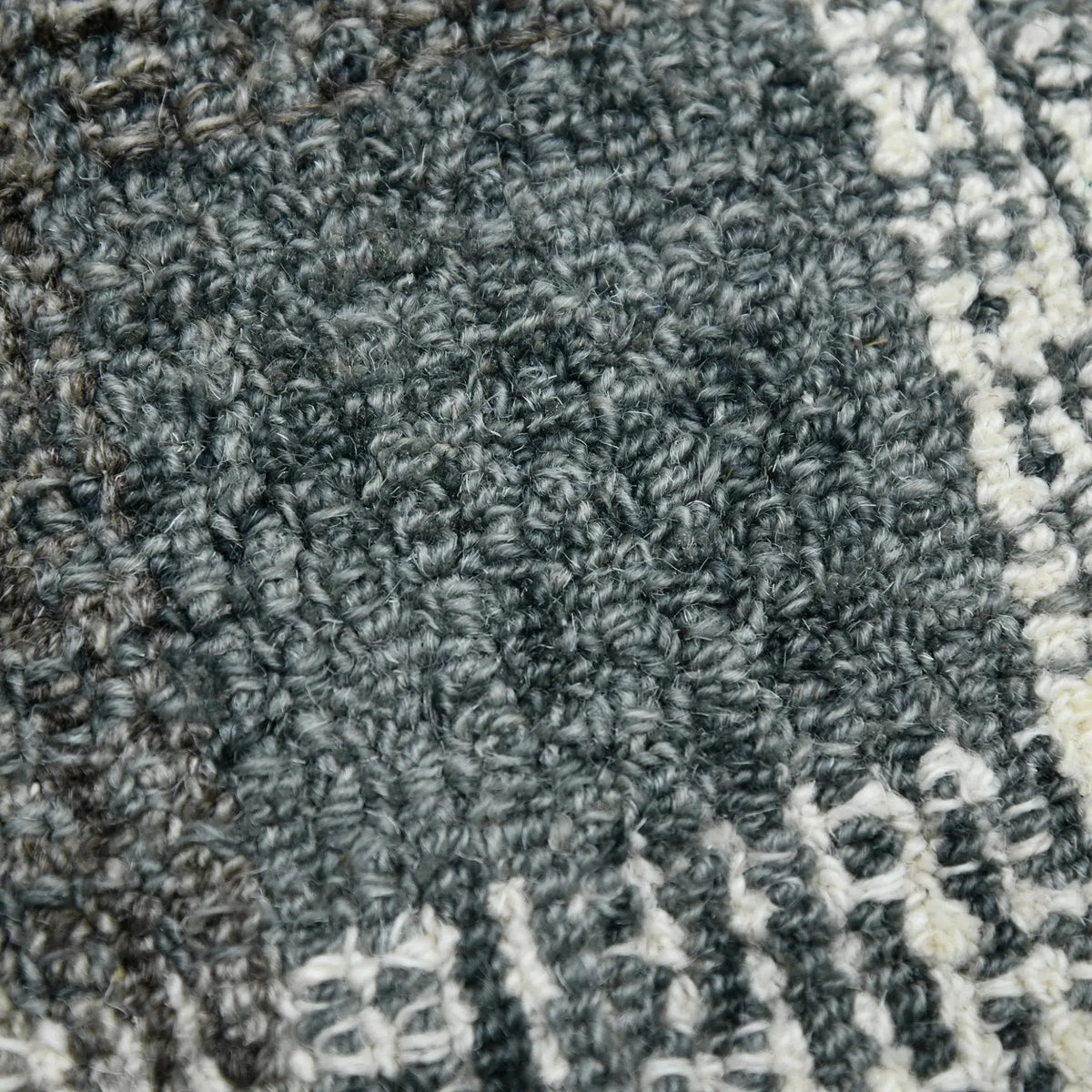 Tartan TRA-8 Dark Grey Rug