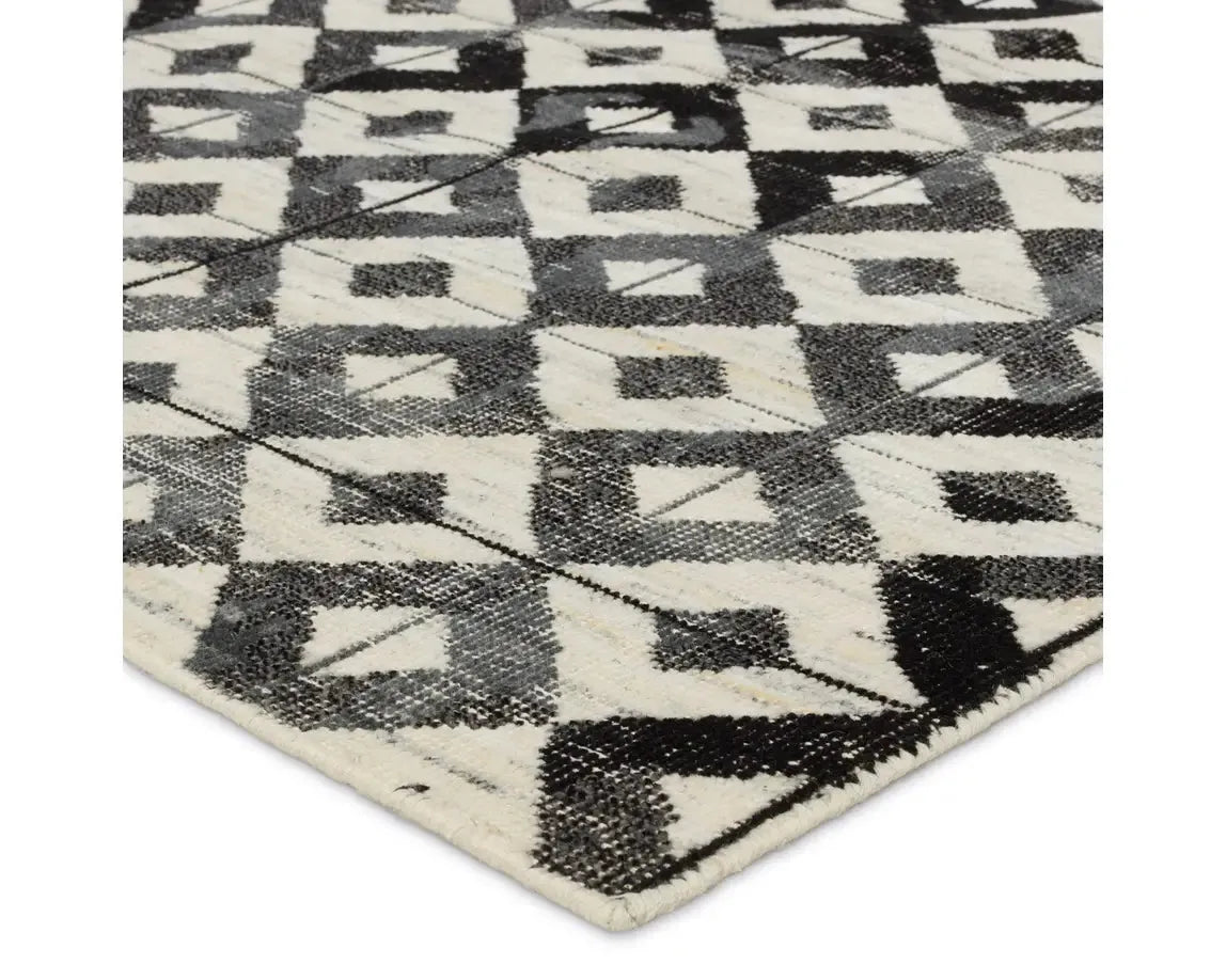 Tessera TSS03 Black/Cream Rug