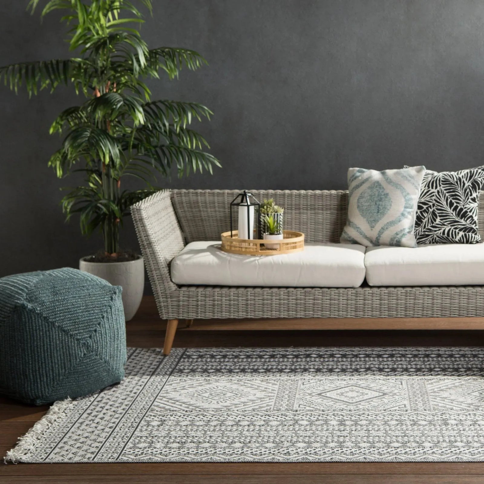 Tikal Tkl01 Inayah Gray/Light Gray Rug