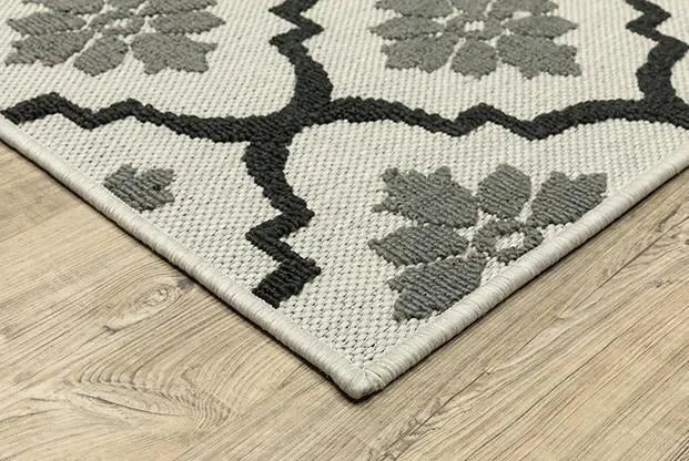 Torrey 5562E Beige/Black Rug