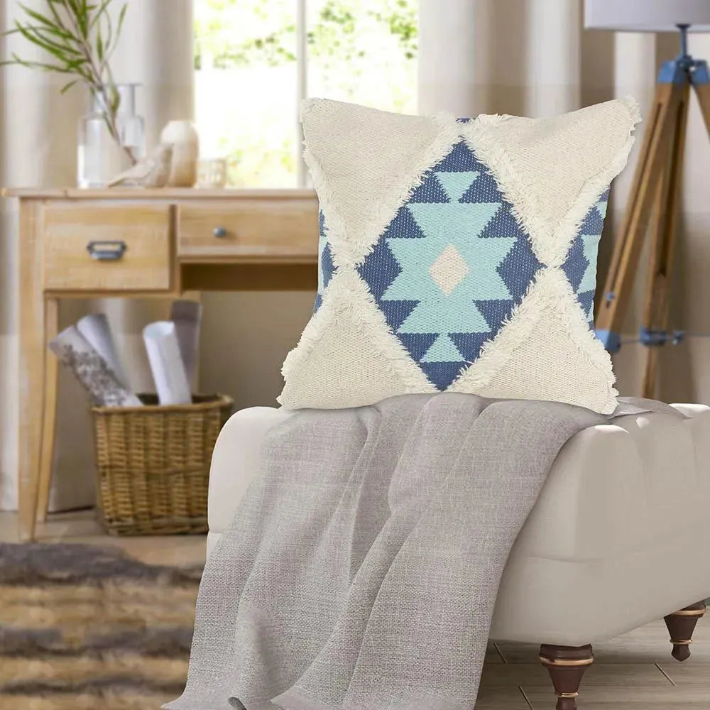 Tufted WInter Paradise LR07444 Throw Pillow
