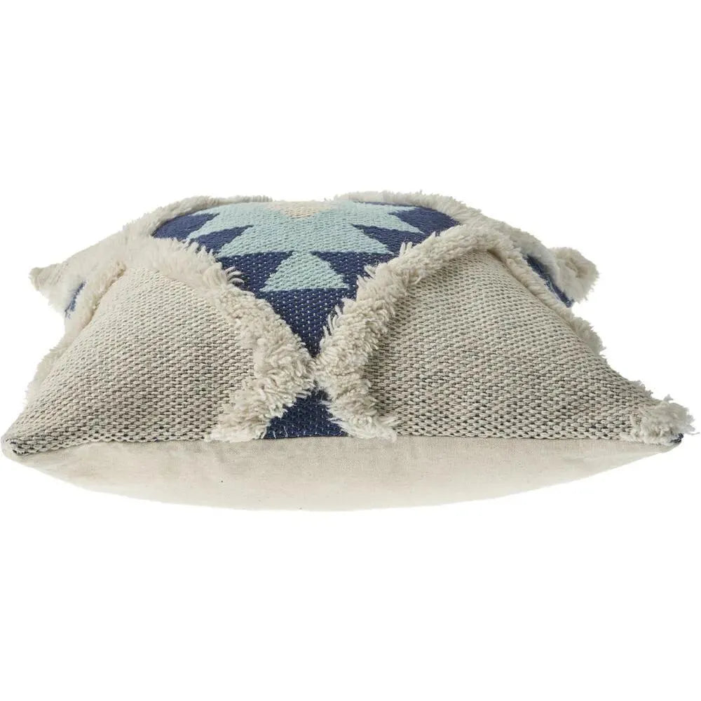 Tufted WInter Paradise LR07444 Throw Pillow