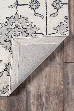 Valencia VAL-4 Ivory Rug