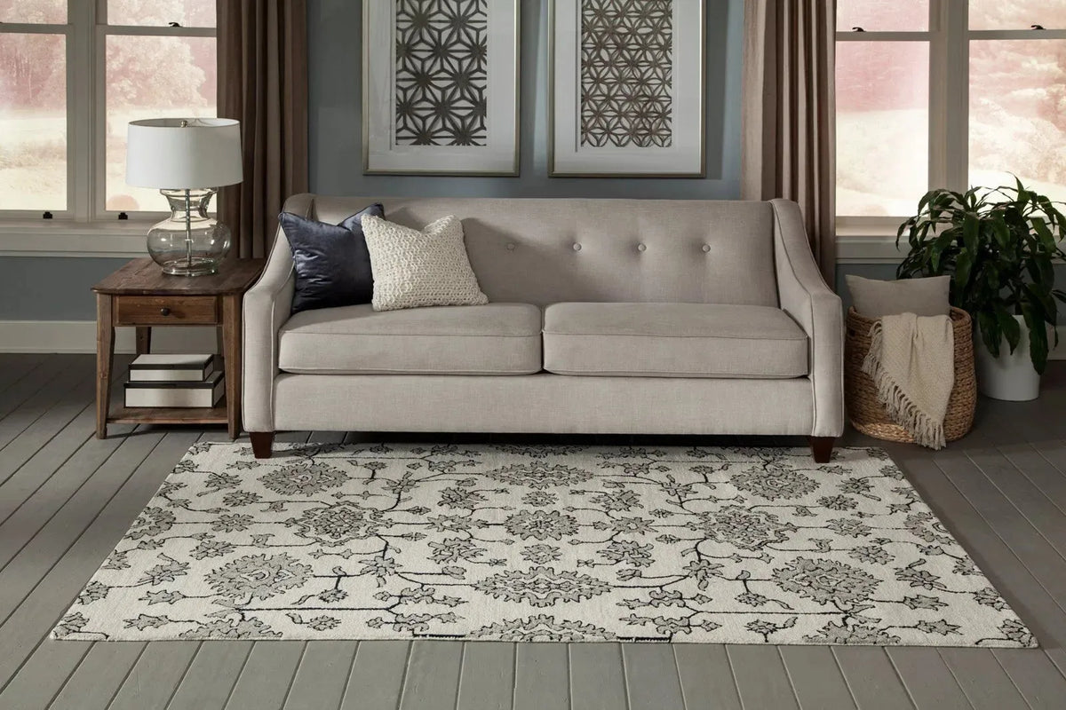 Valencia VAL-4 Ivory Rug