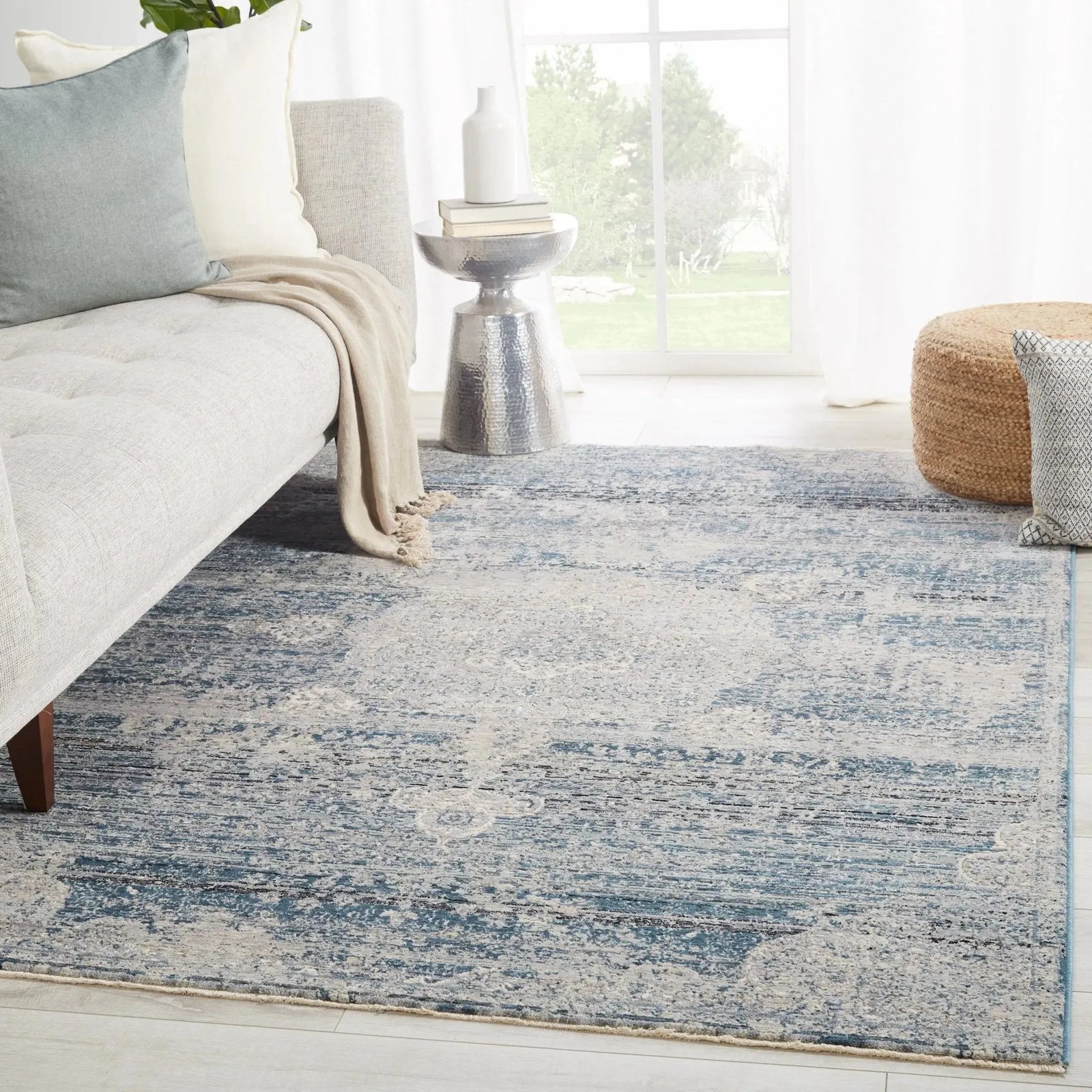 Valentia Vln04 Tolani Blue/Gray Rug