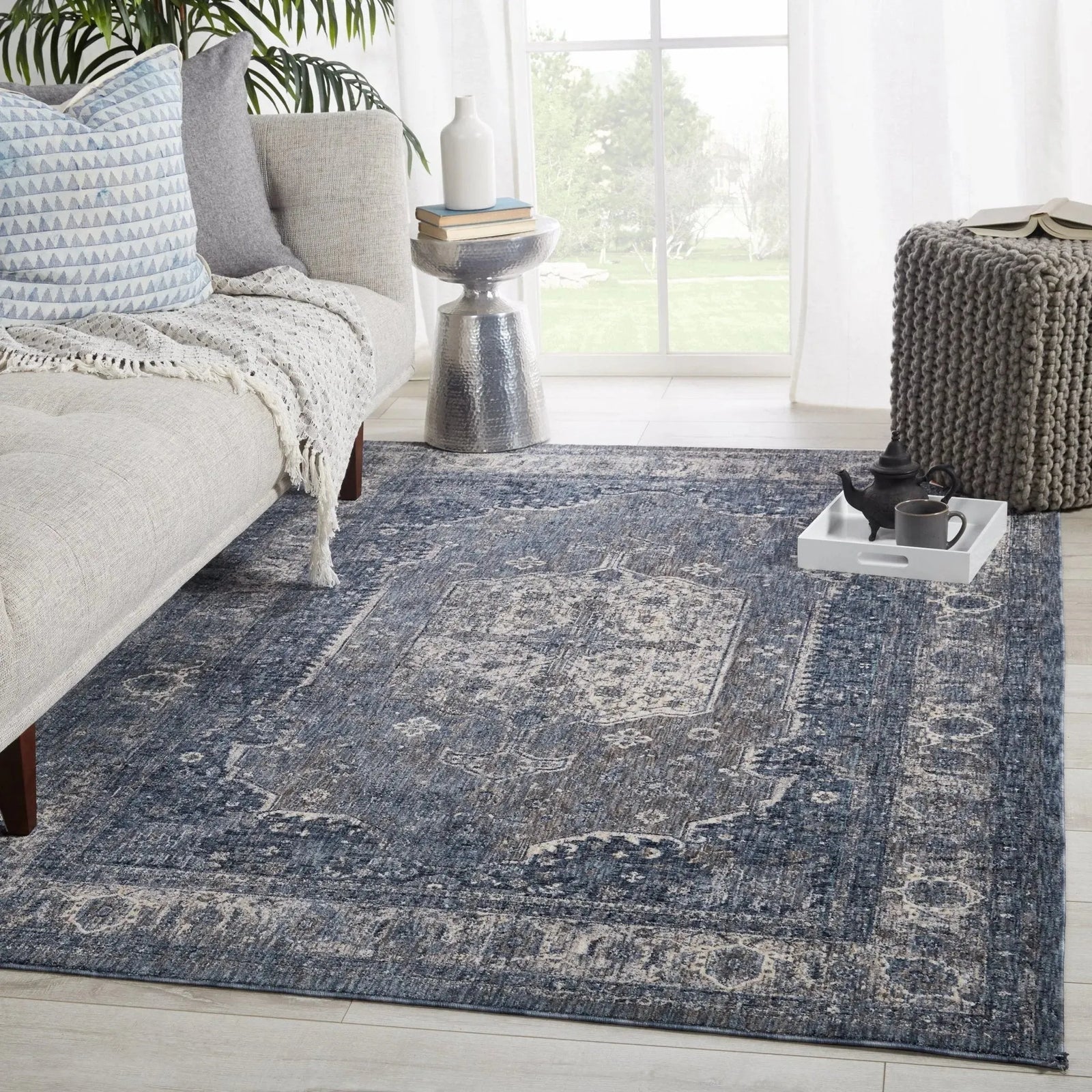 Vanadey Vnd05 Temple Blue/Gray Rug