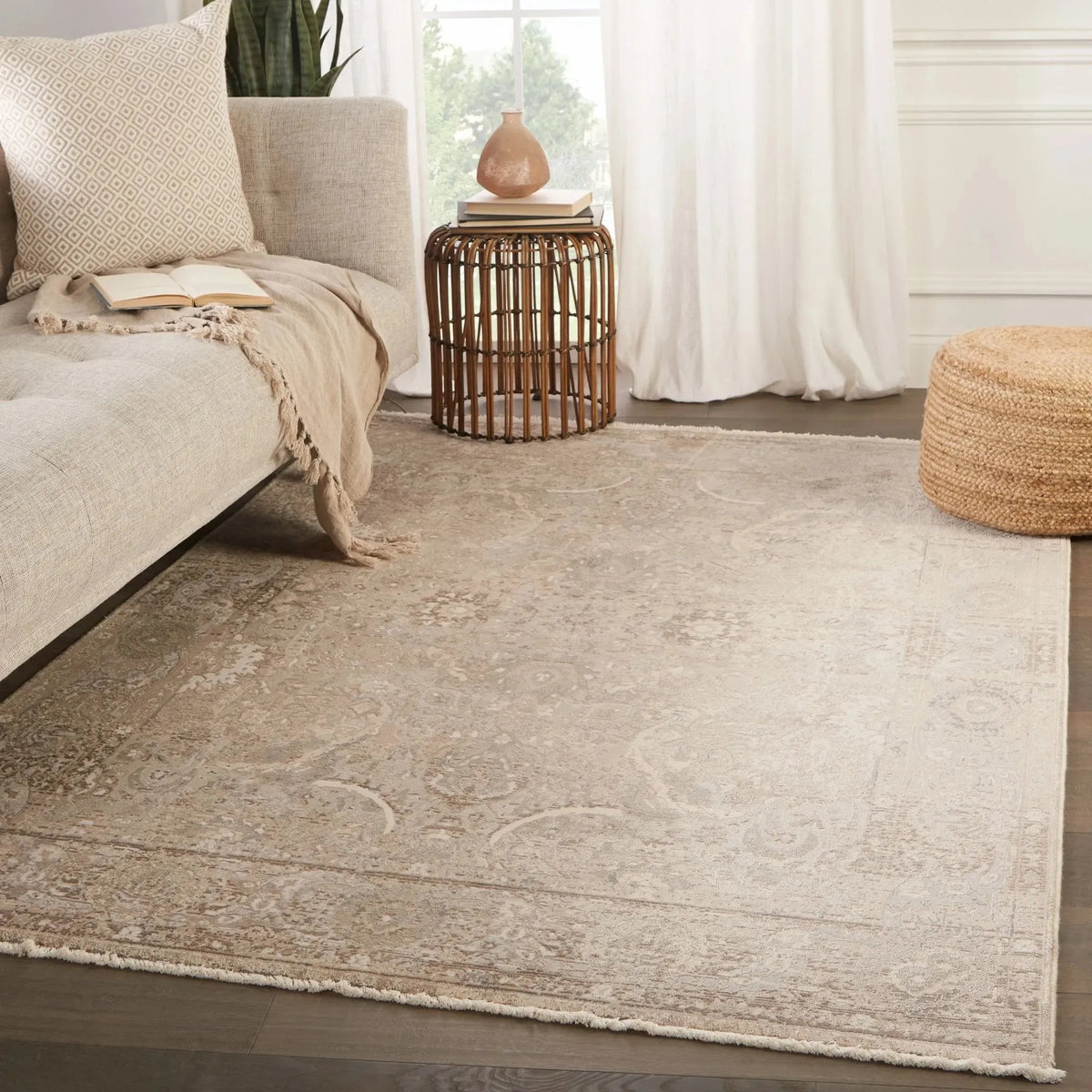 Vienne Vne03 Baptiste Gray/Cream Rug