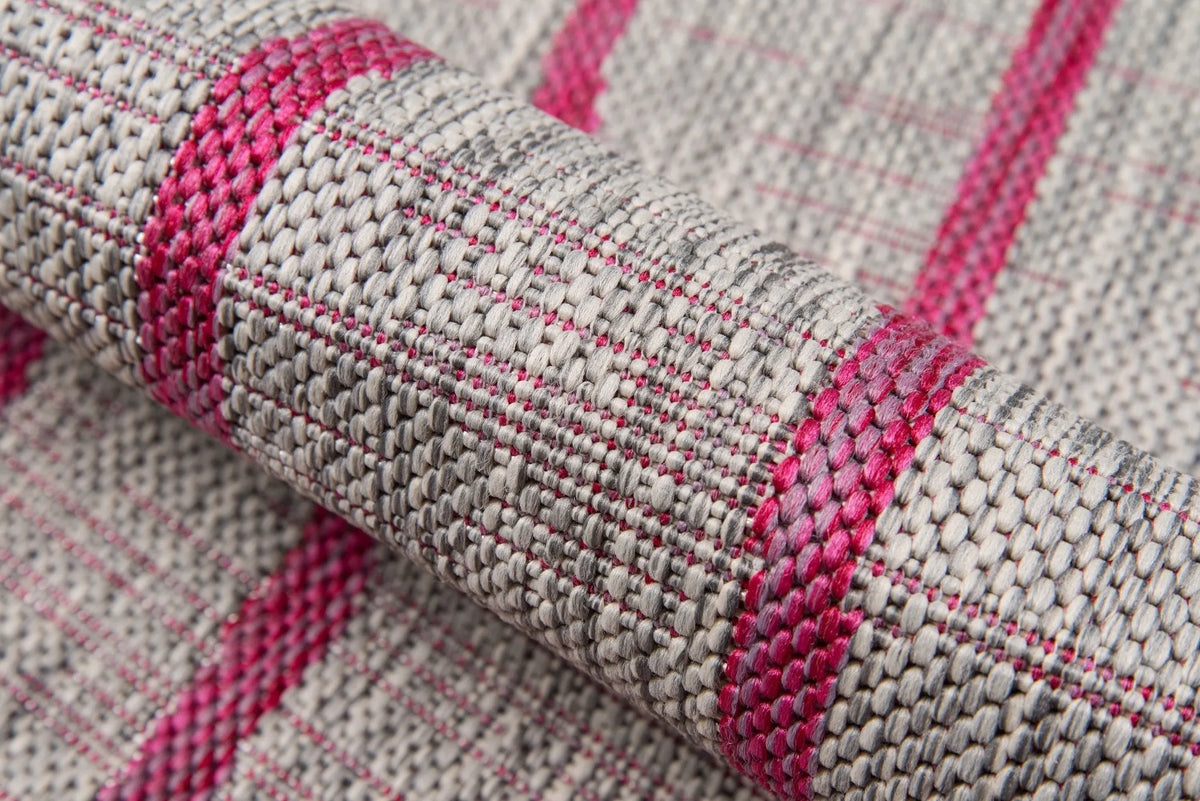 Villa By Novogratz Vi-03 Sicily Fuschia Rug