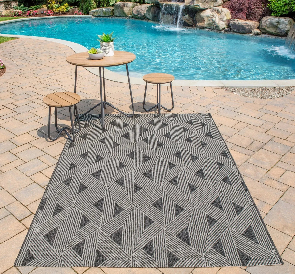 Villa By Novogratz Vi-06 Como Charcoal Rug