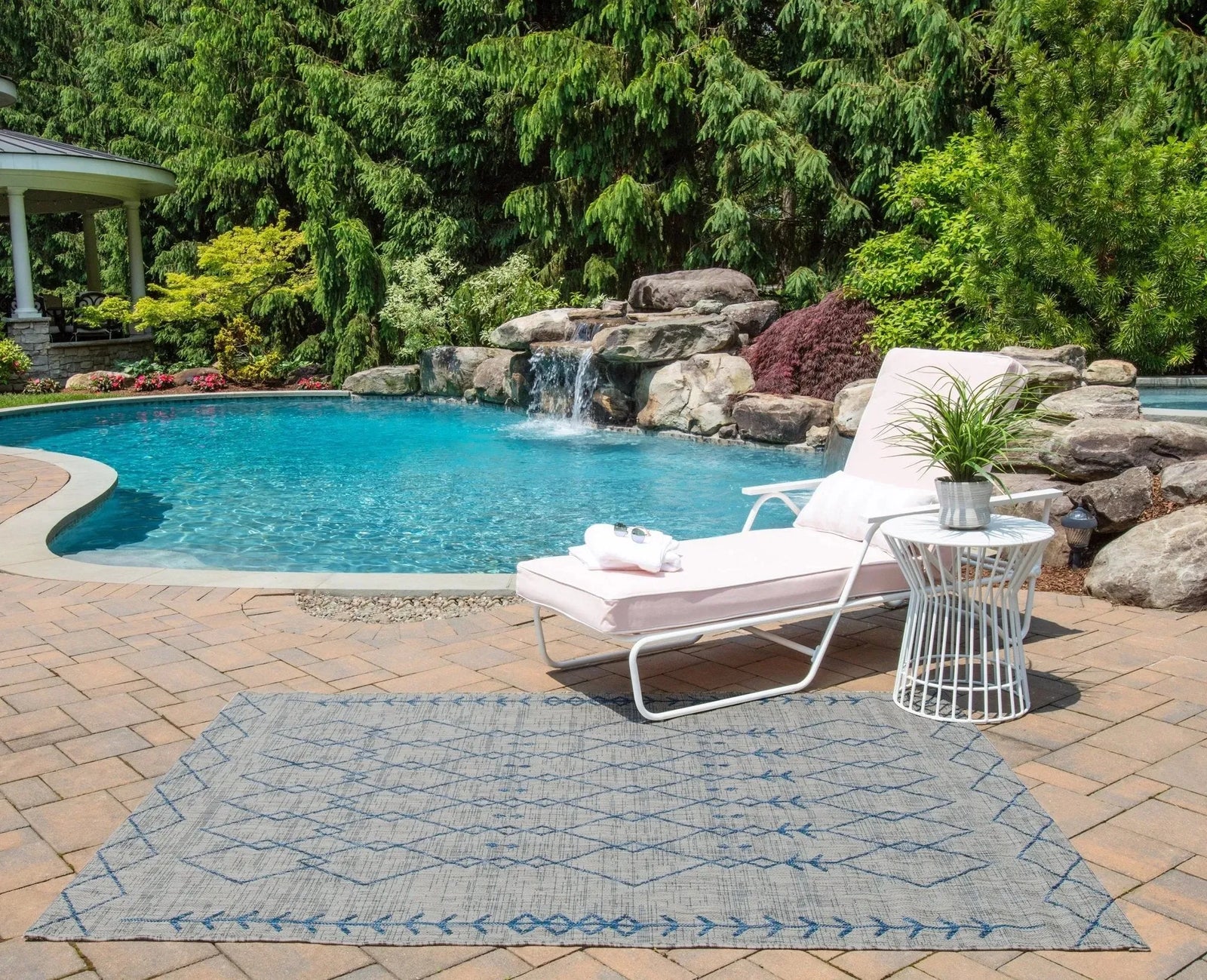 Villa By Novogratz Vi-08 Monaco Grey Rug