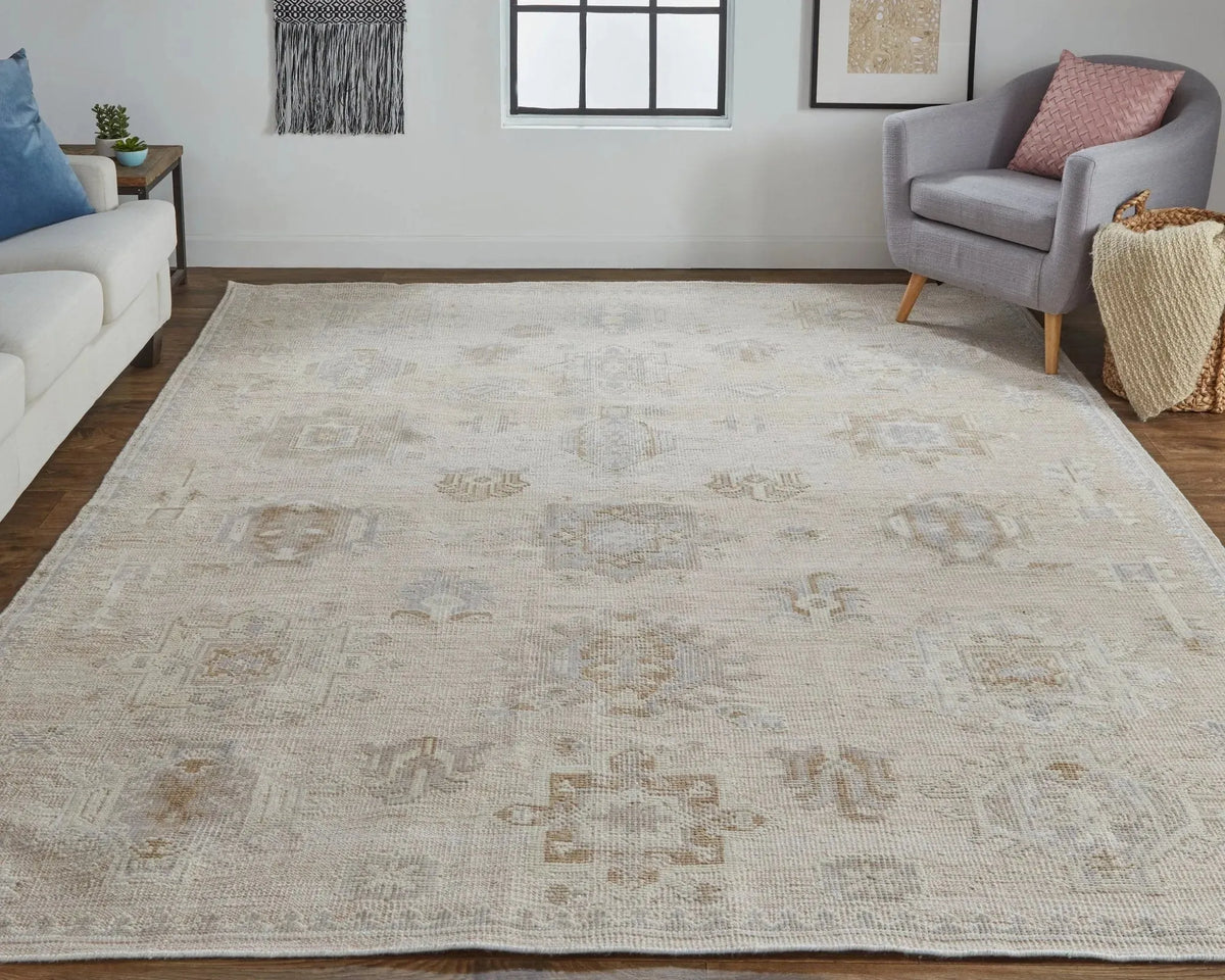 Wendover 6858F Tan/Gray Rug
