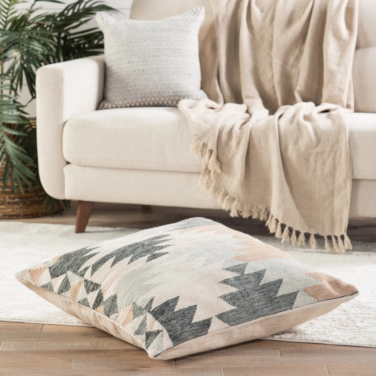 Zion ZON01 Kayenta Cream/Gray Pillow